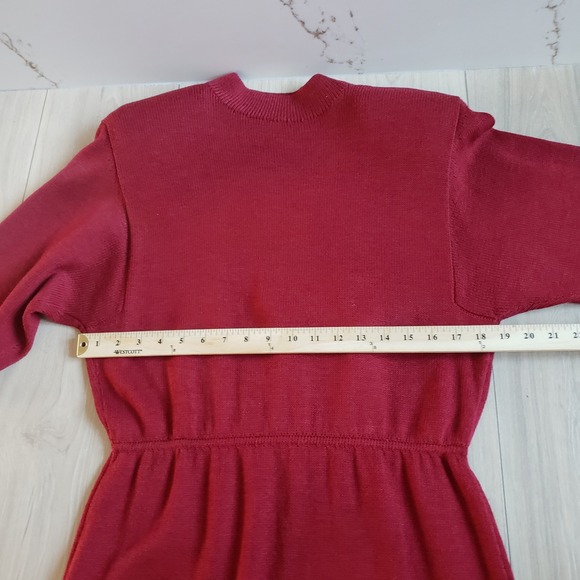 St John Marie Gray Dress Womens 12 Red Knit Mock Neck Shoulder Pads Made in USA - Picture 8 of 11